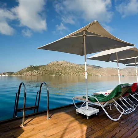 泰诺斯酒店 酒店