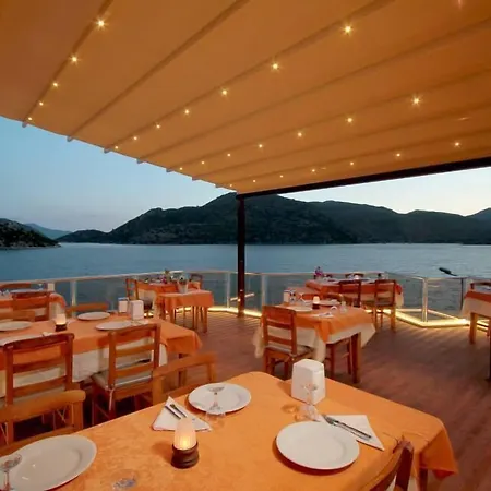 فندق Tymnos بوزبورون